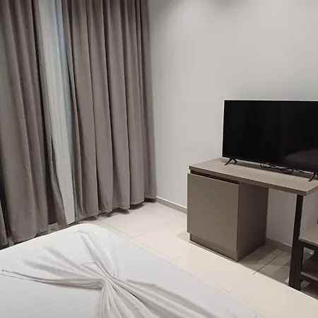 Summer Отель Влёра