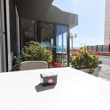 Otel Summer Avlonya